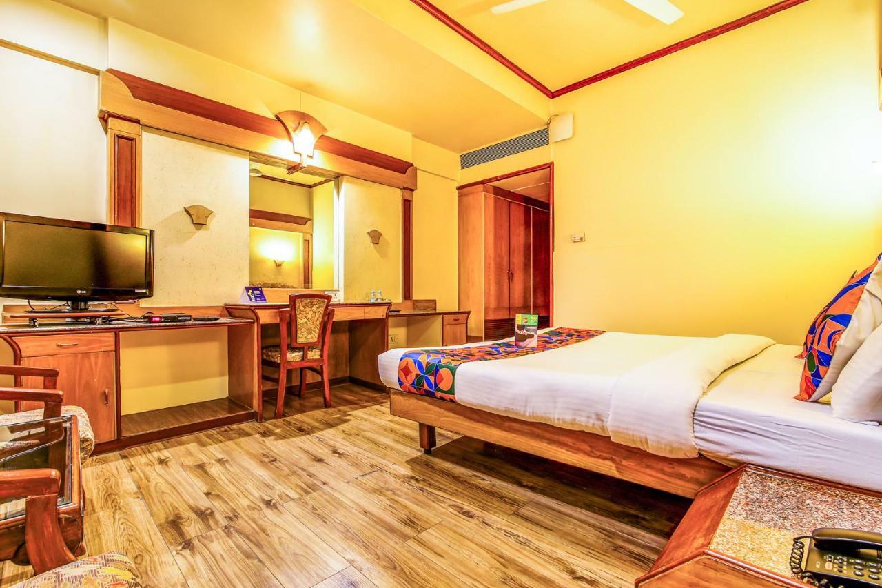 The President Hotel Shivajinagar Pune Exterior photo